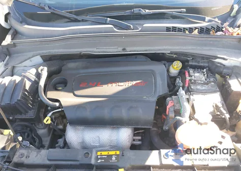 2018 Jeep Renegade Latitude 4X4 из США, поврежденный, VIN ZACCJBBB3JPH42201